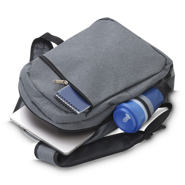 Mochila porta notebook 300D personalizada