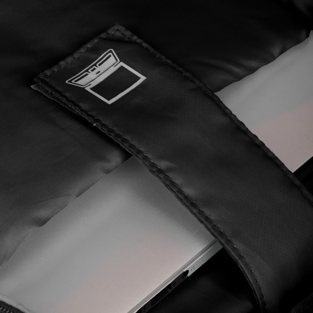 Mochila porta notebook 600D e PU personalizada