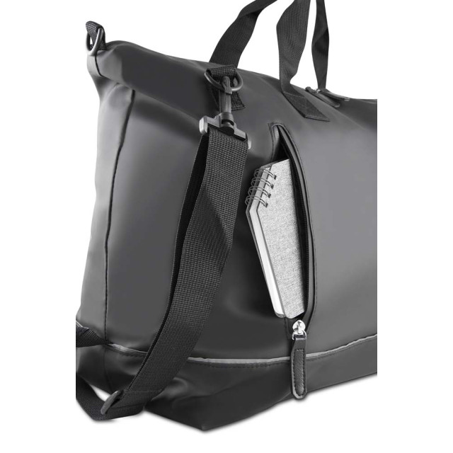 Mala esportiva em pu personalizada