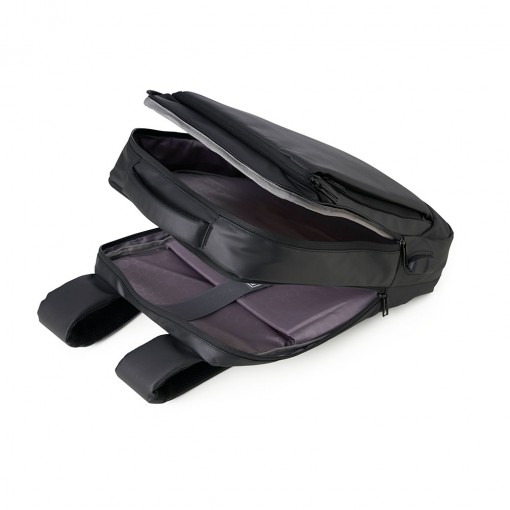 Mochila Couro Sintético Usb 17 Litros Mochila Couro Sintético Usb 17 Litros