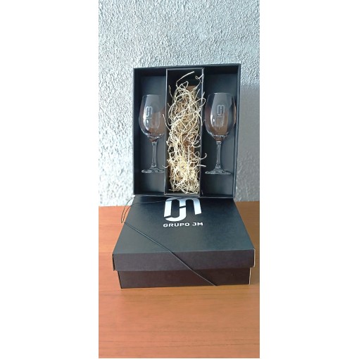 Jogo de taças mais caixa presente com espaço para vinho personalizado Jogo de taças mais caixa presente com espaço para vinho personalizado