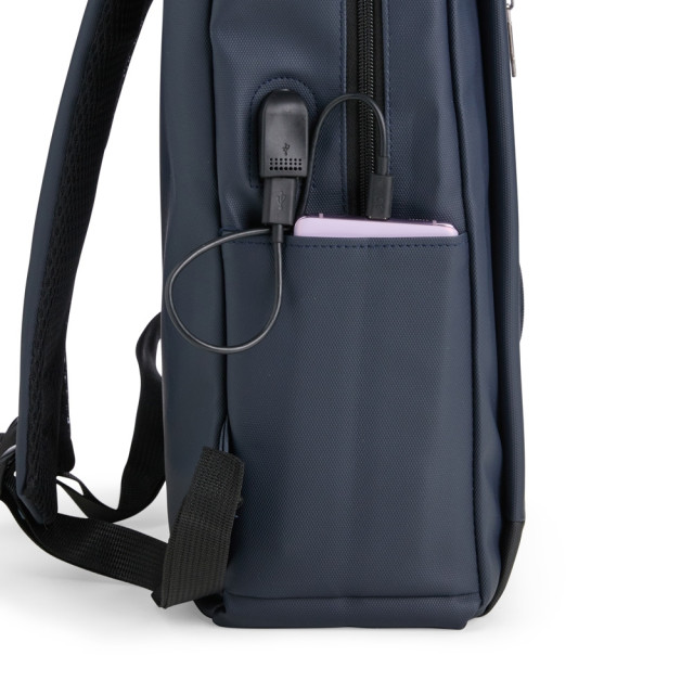 Mochila impermeável antifurto 22 litros personalizada