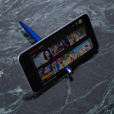 Caneta plástica touch suporte celular personalizada